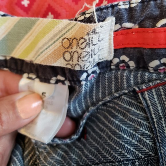 2 for 15. O'Neill striped denim shorts in Size 5 - Picture 4 of 10